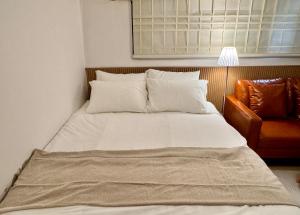 Stay BLANC 7 minutes from Abgujeong Station