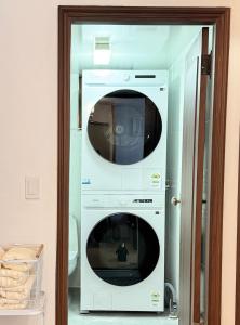 Stay BLANC 7 minutes from Abgujeong Station