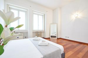 Porta Nuova Luxury 8 minutes from the Duomo, with AC and WiFi