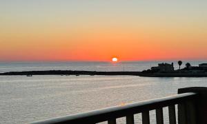 LMHA32, 2 Bedroom,2 Bathroom, Ocean View Apartment