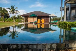 Six Elements Beach Villa