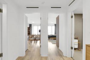 Central apartment with free garage parking