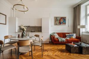 Pinata Apartment - LoftAffair