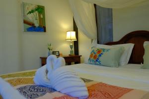 Fieldlight pool Villa