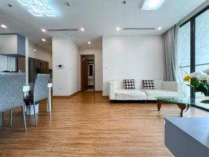 Luxhousing Vinhomes Skylake