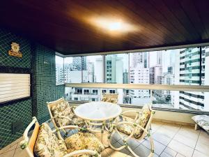 CURTA! | 172 | Quadra Mar | 3 Quartos (2 Suítes)