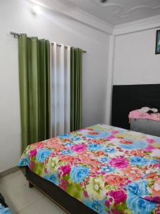 Rooms in Shahtalai