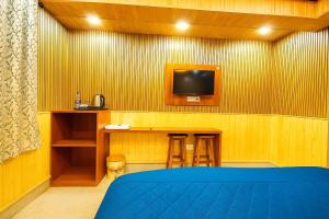 Hotel Galaxy G And P Near Naini Lake And Mall Road Hotel - Best Premium Hotel - Free Wifi and Room Service