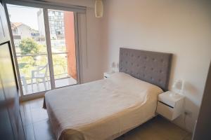 Check and Home - Plaza Güemes - 4 Huéspedes Moderno en Zona Güemes