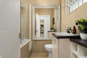 Flat 5 Ananda Apartments Green Point