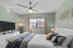 Modern 2BRM 2BATHRM Condo Near Everything in Augusta