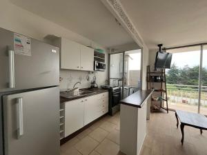 Departamentos a pasos de la playa sector 4 esquina