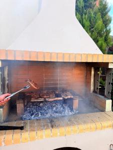 Villa Asterousia with Heated Jacuzzi, BBQ & Lounge