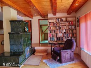 Erdőalja-Padlástér