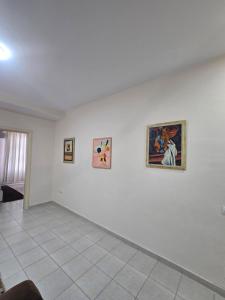 Raphael Apartment Old Bazaar Residence