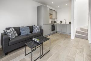 Stylish Bickley Home Near London by StayStayStay