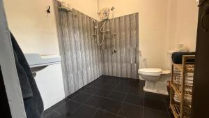 Saltwater beachfront Weligama