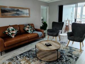 Coastal Life Jamaican Jewel