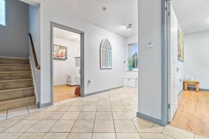 Contractors Bricket Wood 4-Bed House 8 Guests Wi-Fi