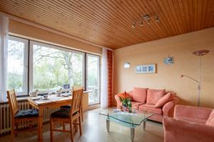 Vogelhus Yvonne Vogel