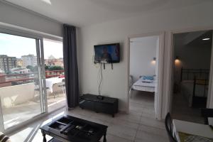 RNET - 600 Llevant 02-06