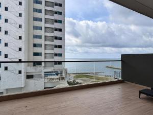 Walking distance to Old city