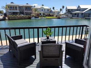 Coastal Life Jamaican Jewel