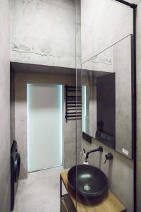 Sloboda Park - Loft Apartment, Kyiv