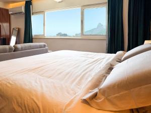 HR.171- Loft contemporâneo de 85m2 com 2 suítes e vista panorâmica da cidade para alugar em Ipanema