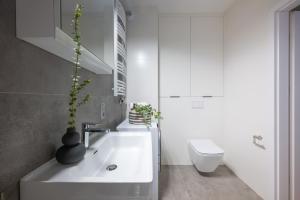 Apartamenty Lew Invest Wrocławska 99 J