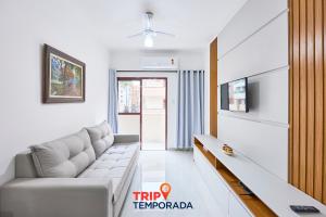 Apartamento espaçoso com ar condicionado e Wi-fi, a 100 metros da praia - Edifício Estoril