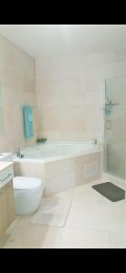 Beautiful apartment overlookig bay