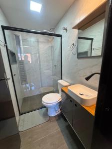 Ape pé na areia em Guaratuba