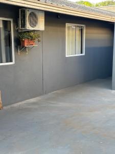 Casa de 1 Quarto Sala Cozinha Com garagem 4 pessoas