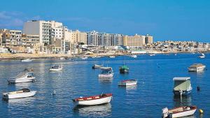 Sunny Penthouse close to Bugibba Square