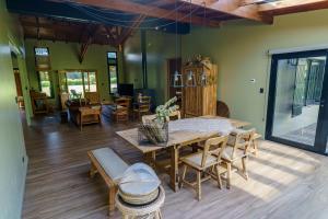 Casa Ona - Casa con pileta para 9 PAX Zona Marayui Chapadmalal - Hola Sur