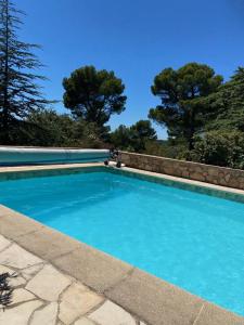 Provencal Family house with overwhelming view