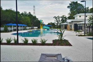Riverview Oasis Pool, Spa & Family Arcade Fun