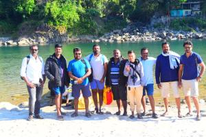 Gils Riverside Camping