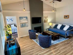 Upscale Two Bedroom Mountain Retreat