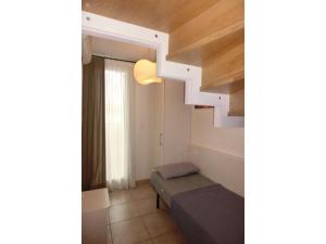 Luminous flat with attic with pool