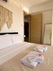 Rope and Reef 2BD Walk to Nissi Beach and Pool