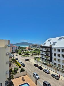 Apto Ingleses Norte a 100m da praia