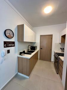 Céntrico 1 Habitación y Estudio en Evaristo Morales