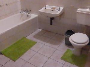 M AND M HOME FROM HOME