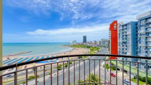 Depto Gustavo - Depto para 2 PAX con vista al mar en Playa Varese con cochera - Hola Sur
