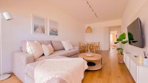 Depto Gustavo - Depto para 2 PAX con vista al mar en Playa Varese con cochera - Hola Sur