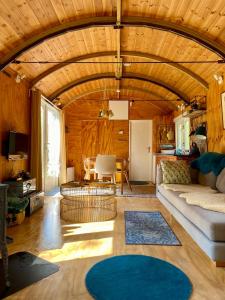 Pipowagen in Drenthe aan het Dwingelderveld