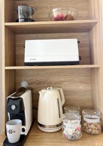 Cozy renovated flat with city view