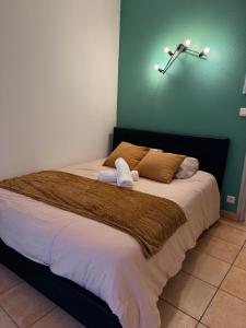 Sunny Pearl - Spacieux Appartement Climatisé au Centre ville